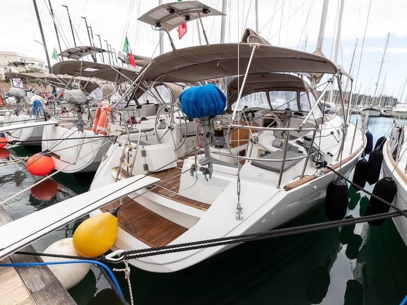 Photo #1 - Sun Odyssey 44 i (OCEANIA) in  - 12664
