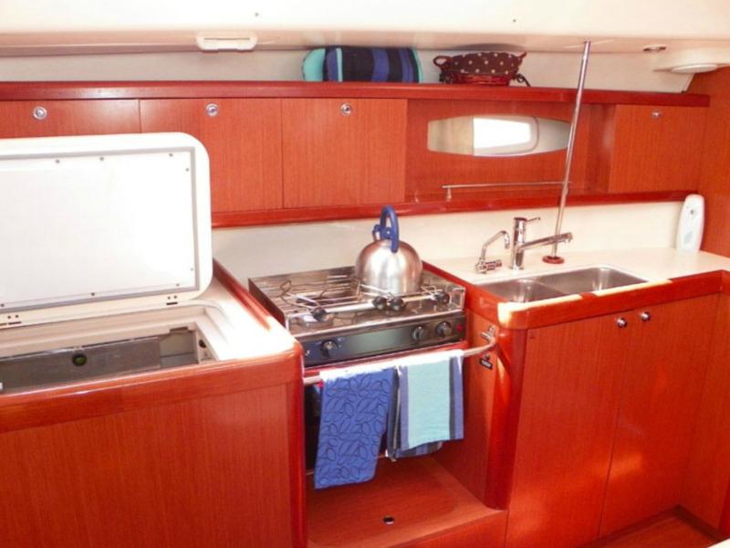 Interior image - 2