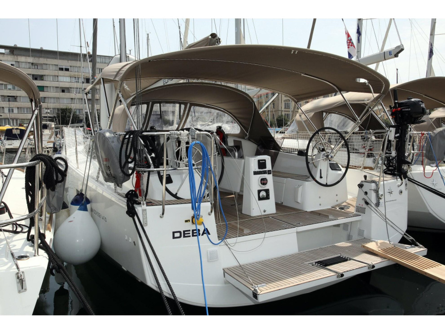 Photo #1 - Sun Odyssey 410 (Deba) in ACI Marina - 12497