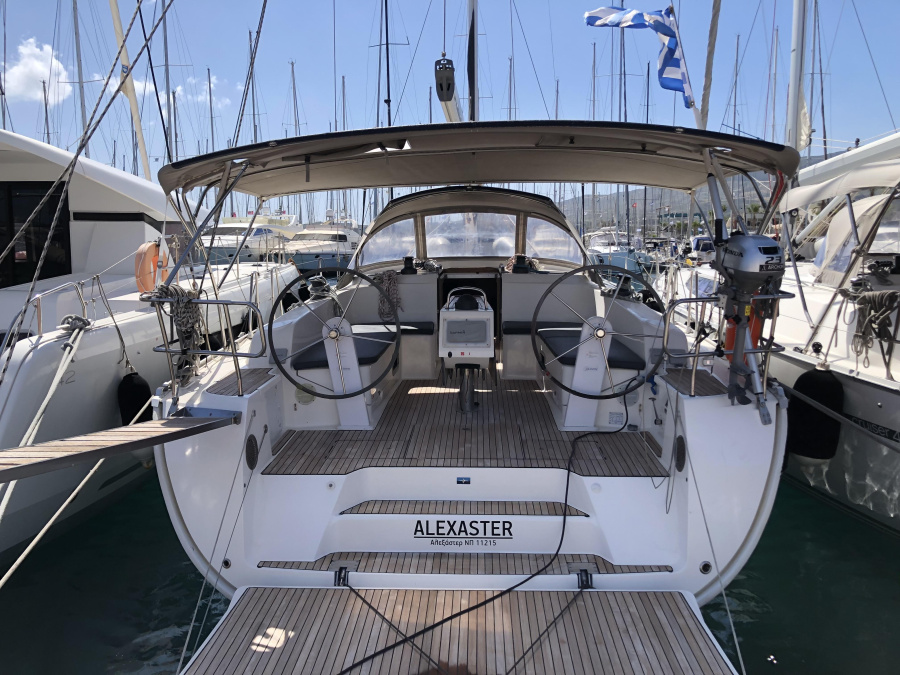 Photo #1 - Bavaria Cruiser 46 (Alexaster) en Marina - 16484
