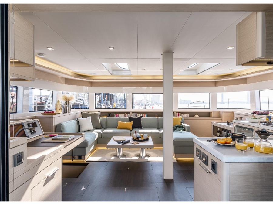 Interior image - 2