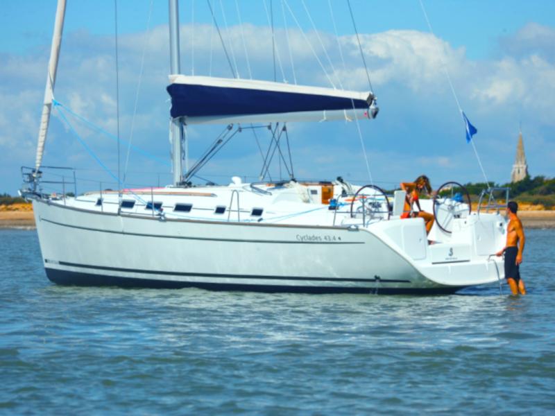 Photo #1 - Cyclades 43.4 (Velasquez) en Marina di Nettuno - 24170