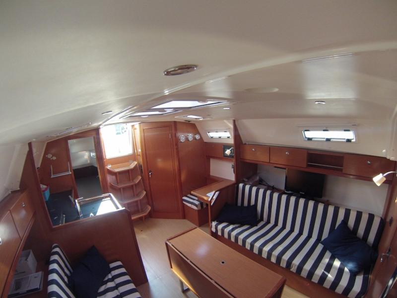 Interior image - 1