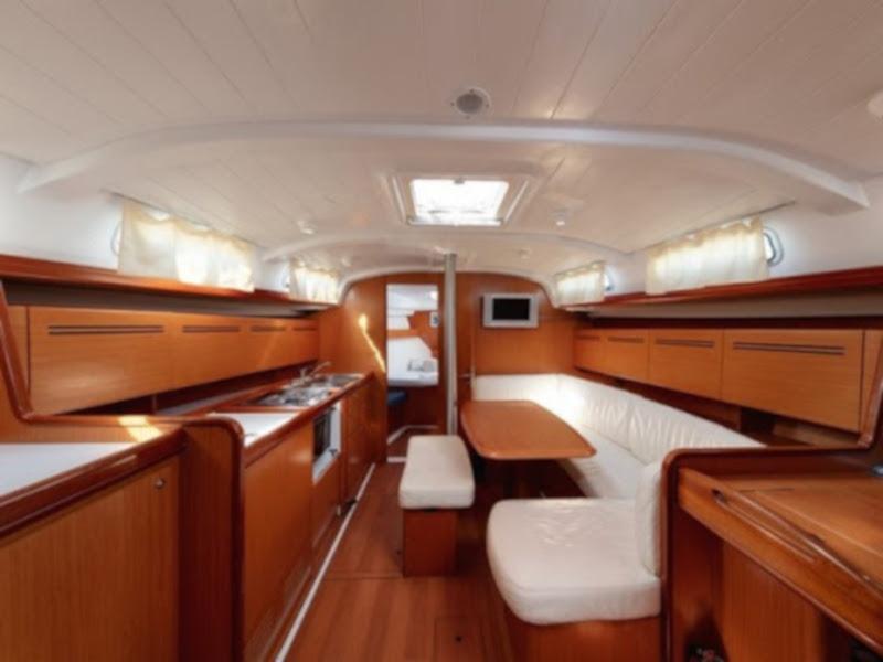 Interior image - 1