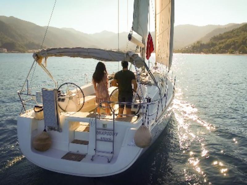 Photo #1 - Oceanis 43 (Rhapsody Marmaris) en Adaköy Marina - 12997