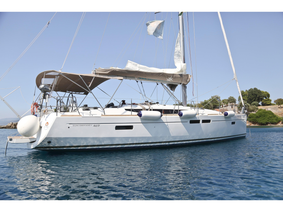 Photo #1 - Sun Odyssey 469 (Thoe) in Port of - 23542