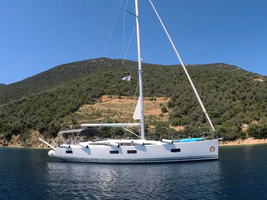 Photo #1 - Jeanneau 54 (Kymo) en Port of - 8506