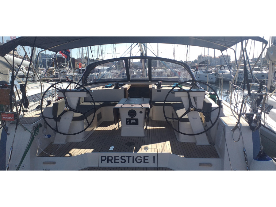 Photo #1 - D&D Kufner 50 I. (PRESTIGE I) en ACI Marina - 10808