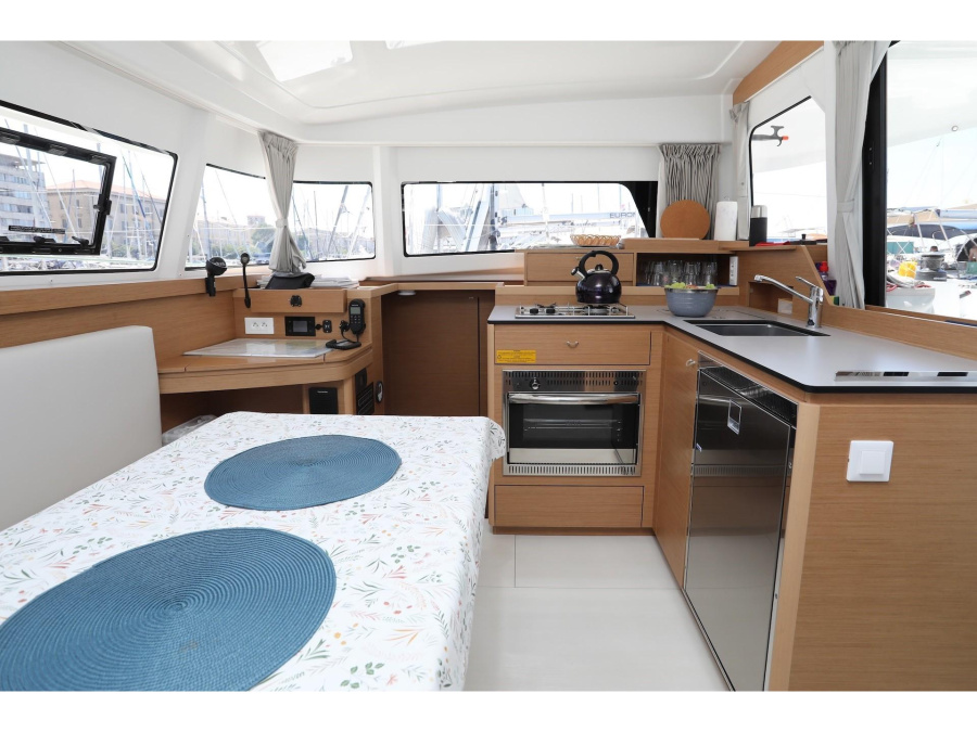 Interior image - 1