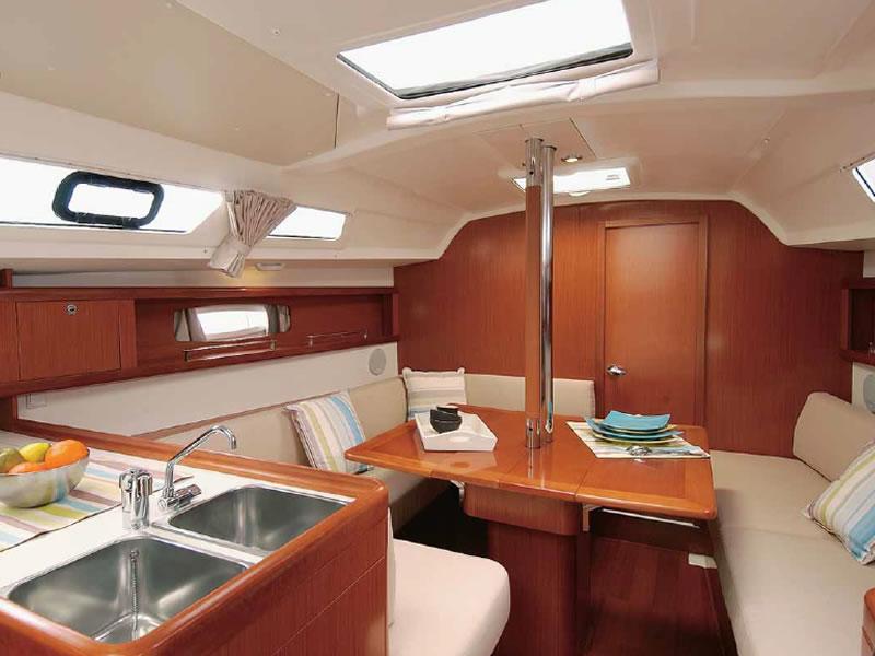 Interior image - 1
