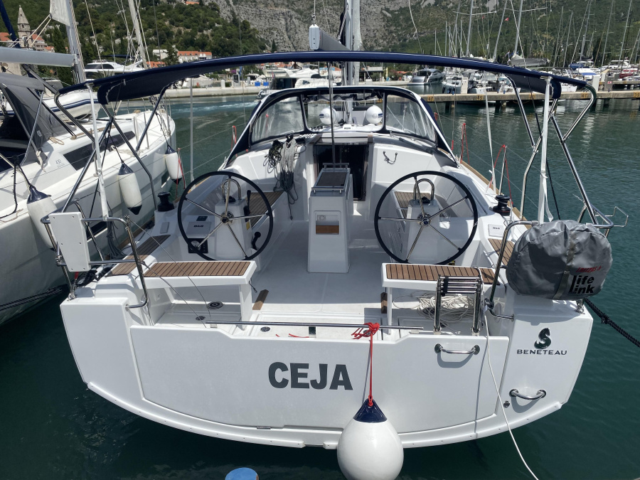Photo #1 - Oceanis 38.1 (Ceja) in ACI Marina - 13541