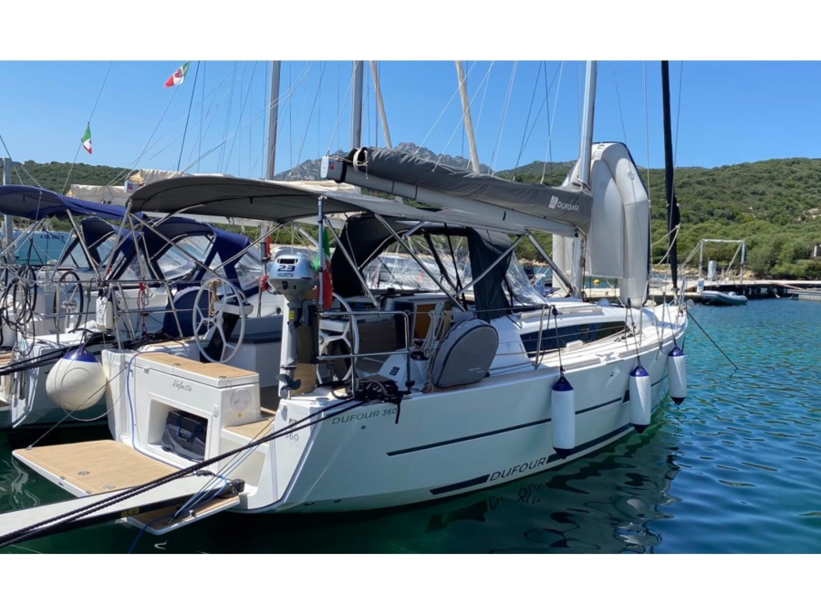Photo #1 - Dufour 360 Grand Large (Volpetta) in Cala dei Sardi - 11406