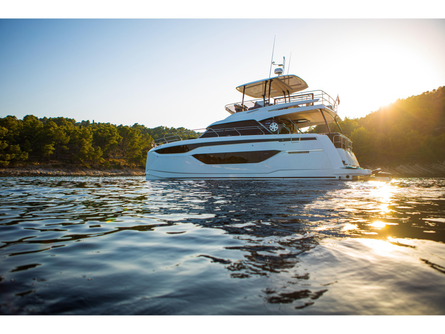 Photo #1 - Prestige M48 (Dolce far niente) en ACI Marina - 13835