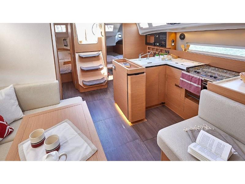 Interior image - 1