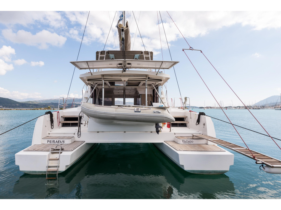 Photo #1 - Bali 4.0 (Vallejo) in Port of Lefkas - 11653