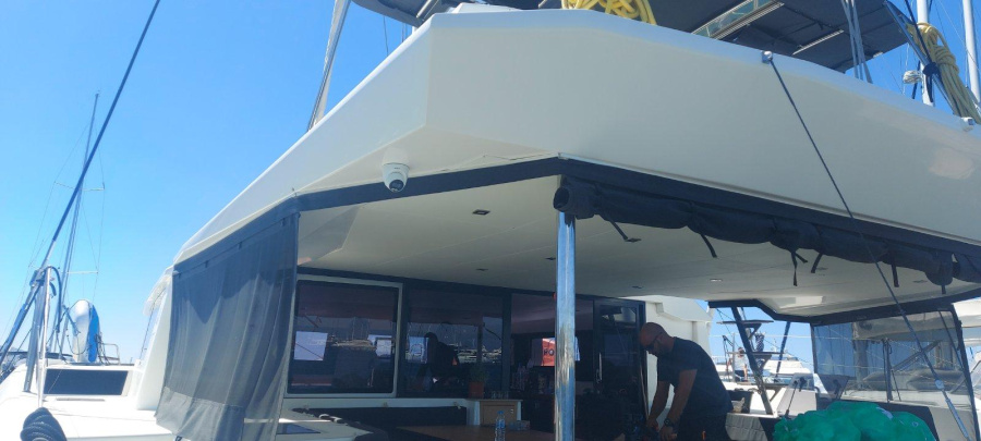 Photo #1 - Dufour Catamaran 48 (Albertina II) en Alimos Marina - 12666