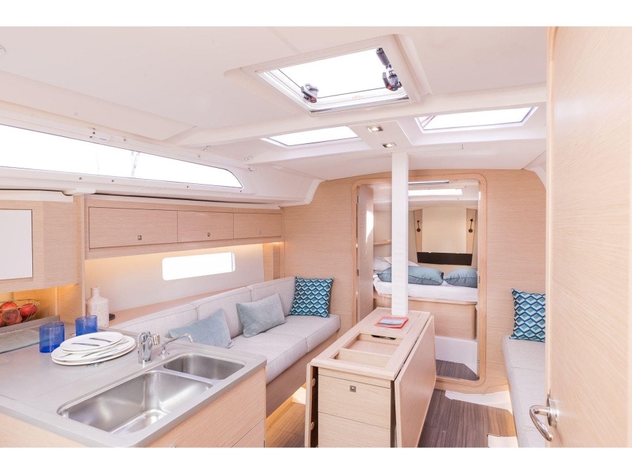 Interior image - 1
