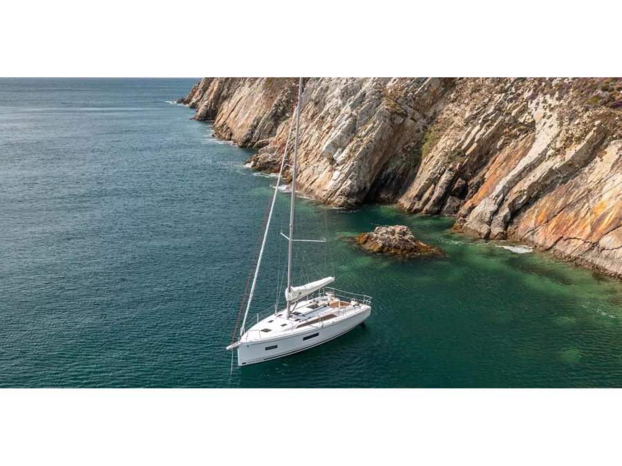 Photo #1 - Oceanis 37.1 (First Dream) in ACI Marina Skradin - 21031