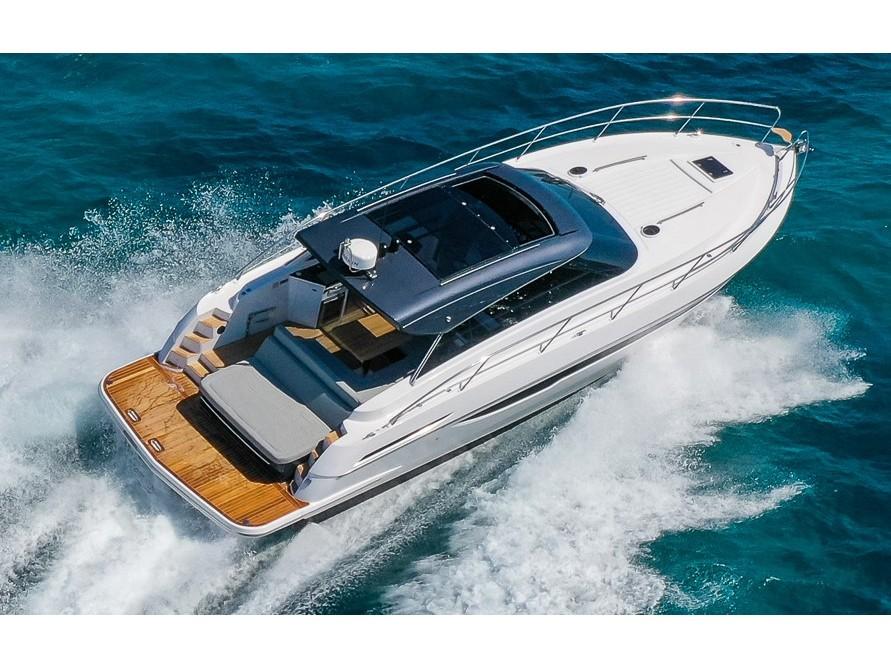 Photo #1 - Focus Power 44 Hard Top (Boha) en D-Marin Dalmacija Marina - 15237