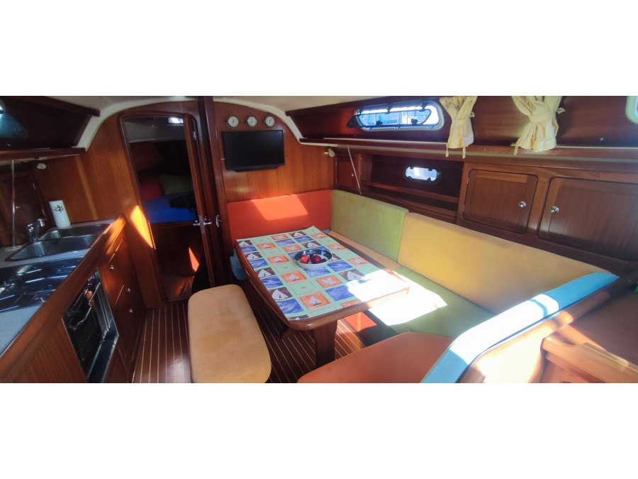 Photo #1 - Bavaria 37 (Aphrodita) en Marina San Miguel - 21746