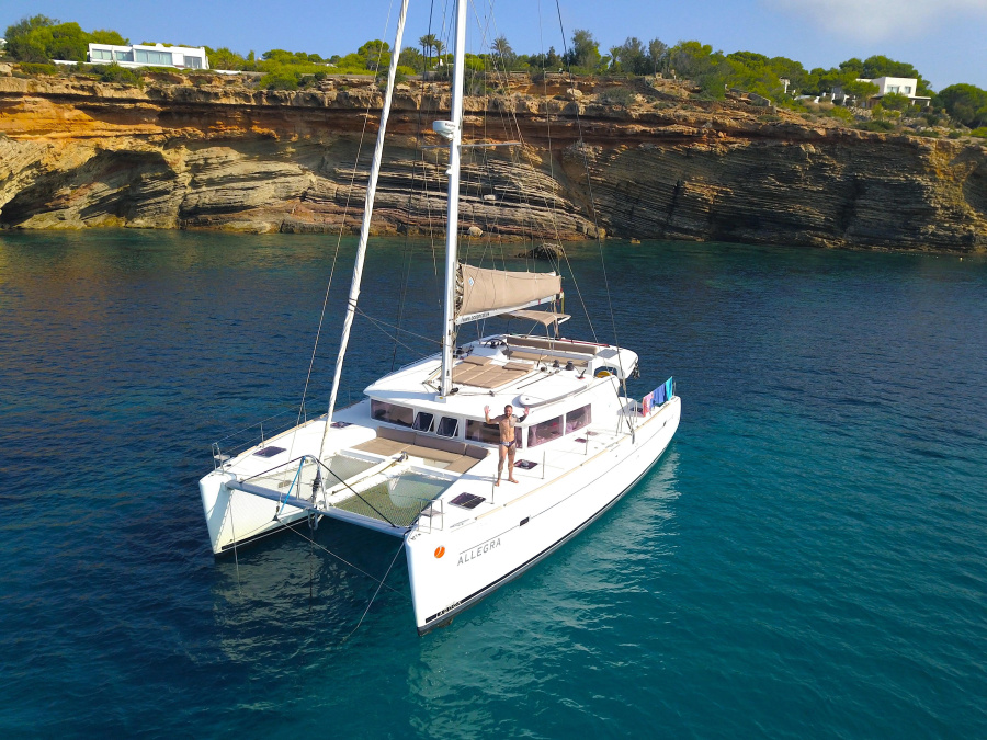 Photo #1 - Lagoon 450F (REFIT 2025) (Allegra) in Port - 16755