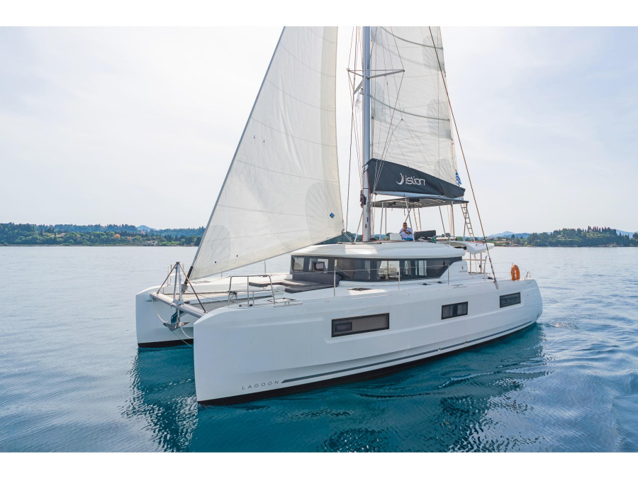 Photo #1 - Lagoon 46 A/C & GEN & WM (If) in D-Marin Marina Gouvia - 14280