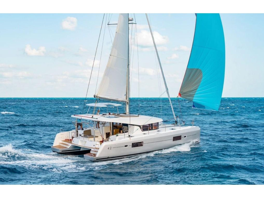 Photo #1 - Lagoon 42 (Midas) en Alimos Marina - 15602