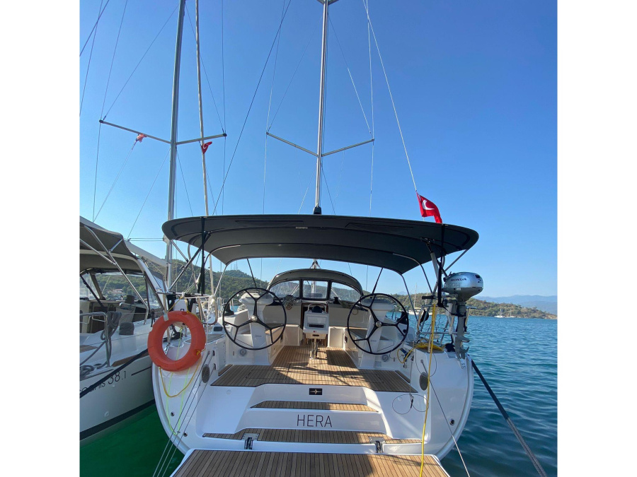 Photo #1 - Bavaria 46 Cruiser (Hera) in Yacht Club Mai - 15630