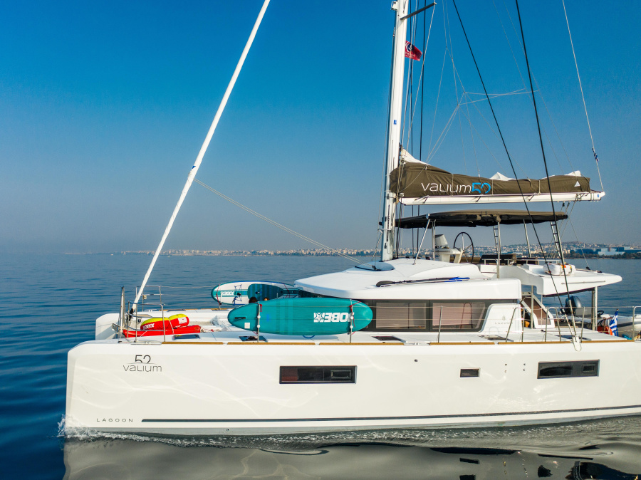 Photo #1 - Lagoon 52F (ELVIRA 52) in Alimos Marina - 18660
