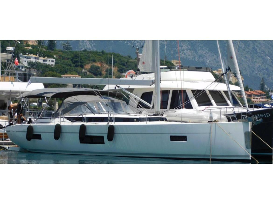 Photo #1 - Bavaria C57 Style (Pinot Blanc) in D-Marin Marina Gouvia - 8058