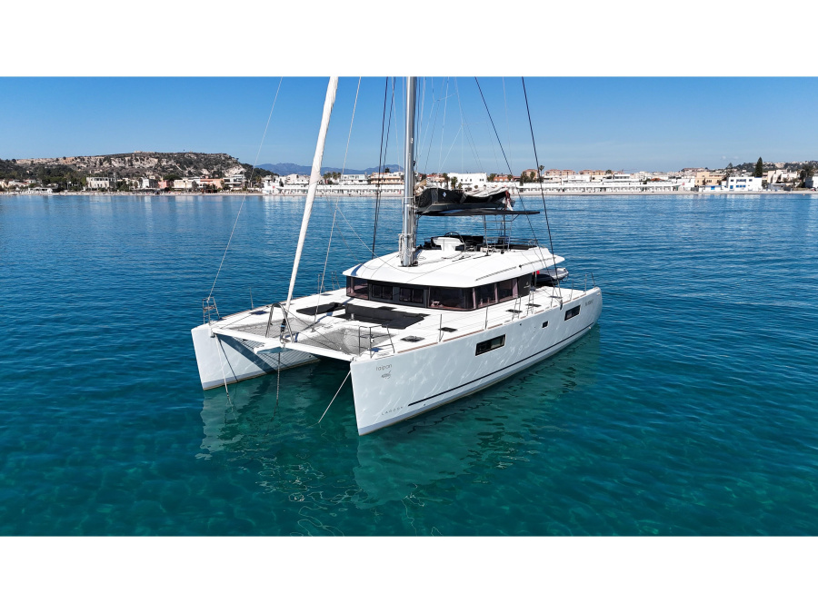 Photo #1 - Lagoon 560 S2 (Taipan) in Marina di - 21468