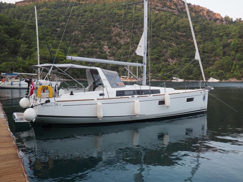 Photo #1 - Beneteau Oceanis 38.1 (IDA) in Adaköy Marina - 10720