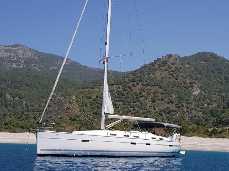 Photo #1 - Bavaria 50 Cruiser (Jemi) en Mandraki Port - 15888