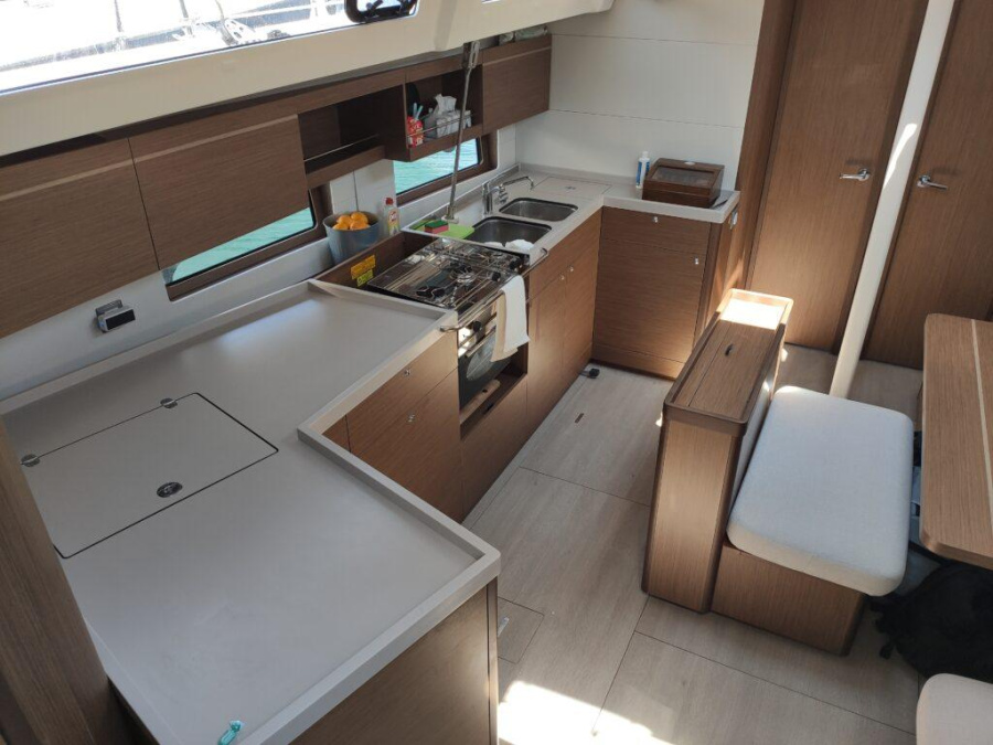 Interior image - 1