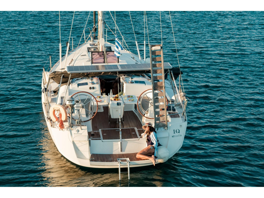 Photo #1 - Sun Odyssey 509 (I.Q.) in Alimos Marina - 15938