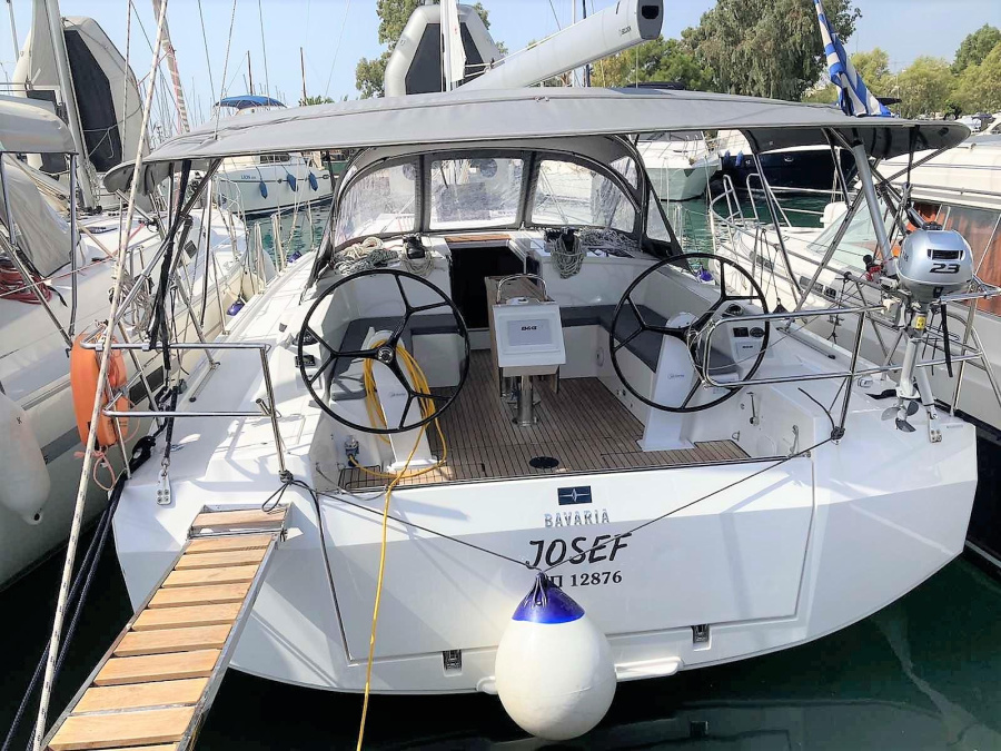Photo #1 - Bavaria C42 (Josef) en Alimos Marina - 14900