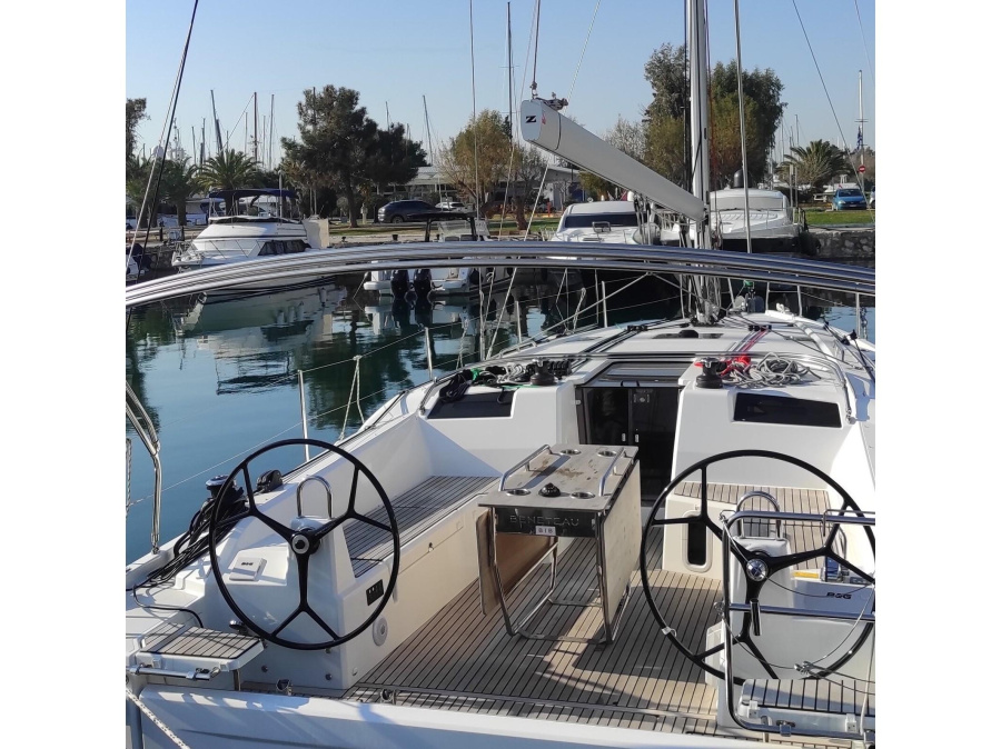 Photo #1 - Oceanis 40.1 (LA MER) in Alimos Marina - 12840