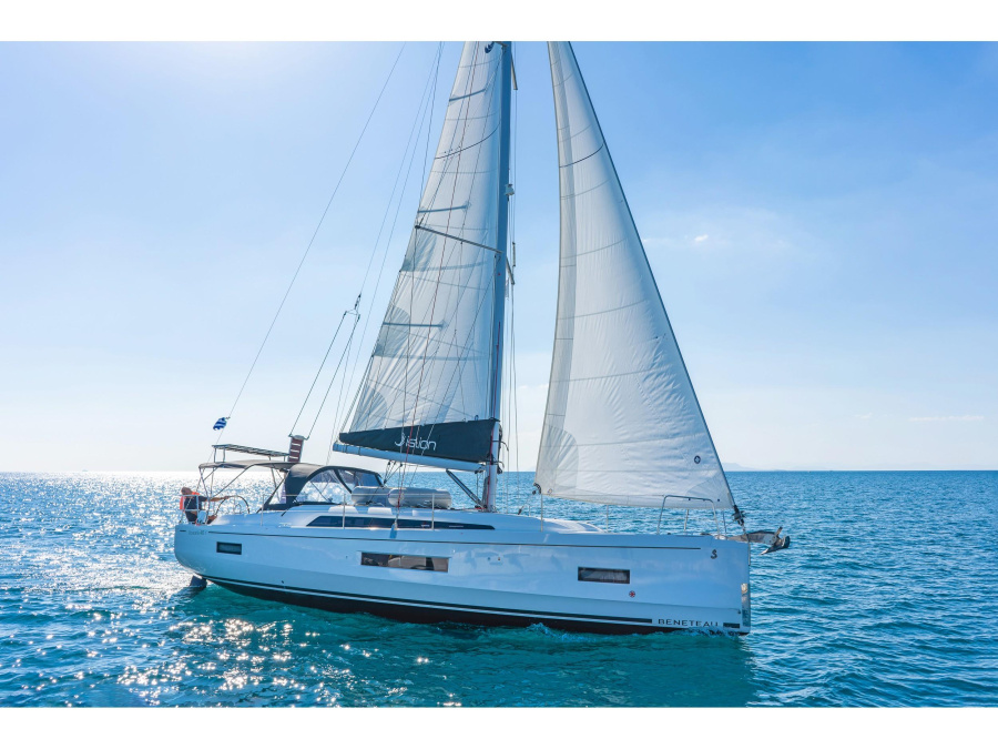 Photo #1 - Oceanis 40.1 (Ariadne) in D-Marin Marina Lefkas - 21493