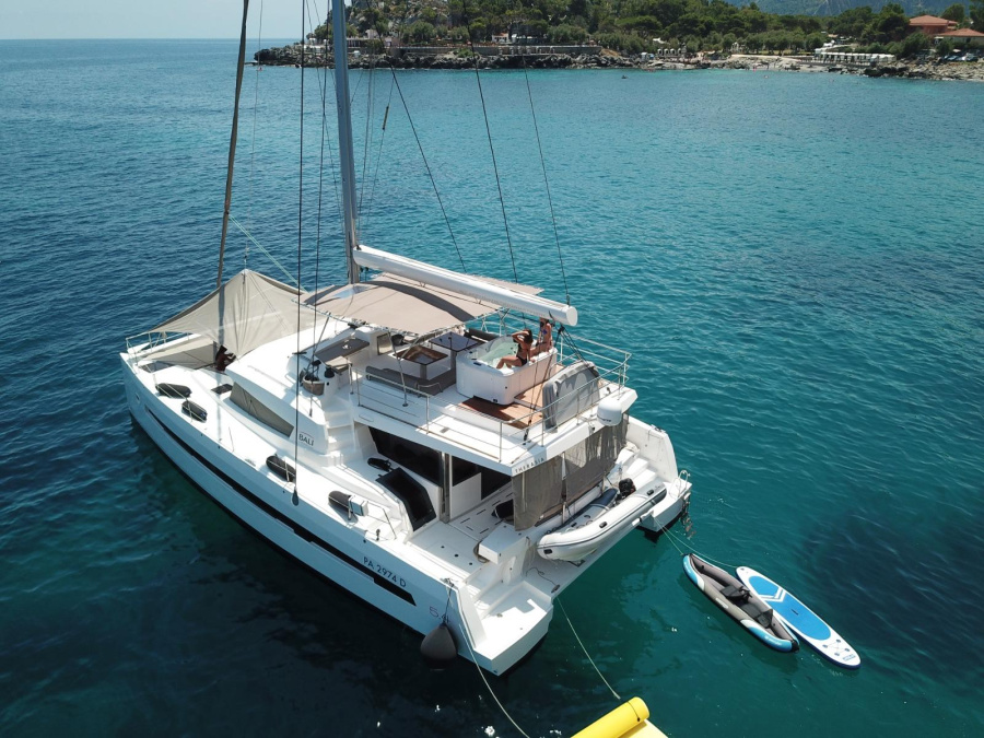 Photo #1 - Bali 5.4 (Therasia) in Punta Asfodeli - 15789