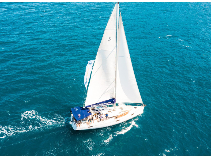 Photo #1 - Oceanis 48 (Lastovo) en Marina Kaštela - 16190