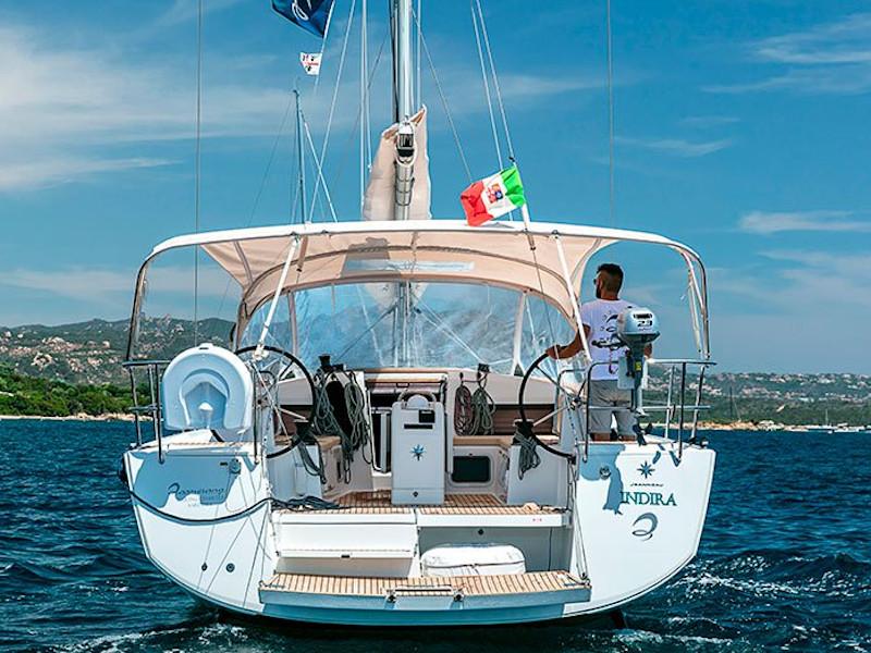 Photo #1 - Sun Odyssey 440 (Indira) en Marina di - 8006