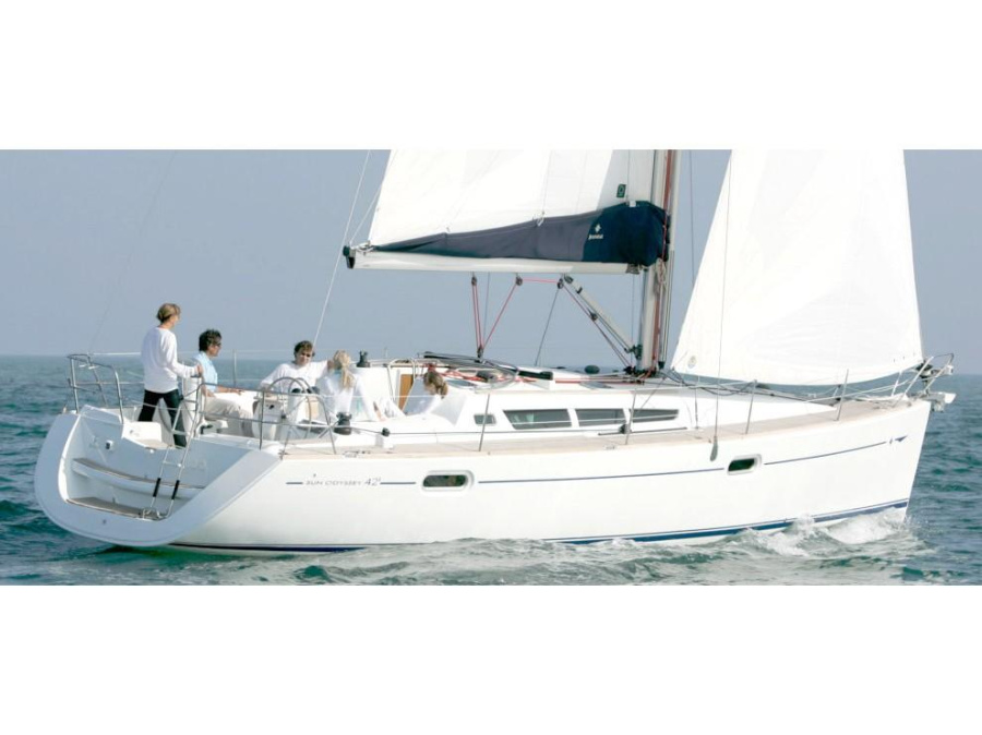 Photo #1 - Sun Odyssey 42i (Winter Breeze) en port - 16381