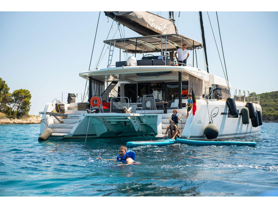 Photo #1 - Lagoon 52 (SERENITY I) in Marina Kaštela - 20961