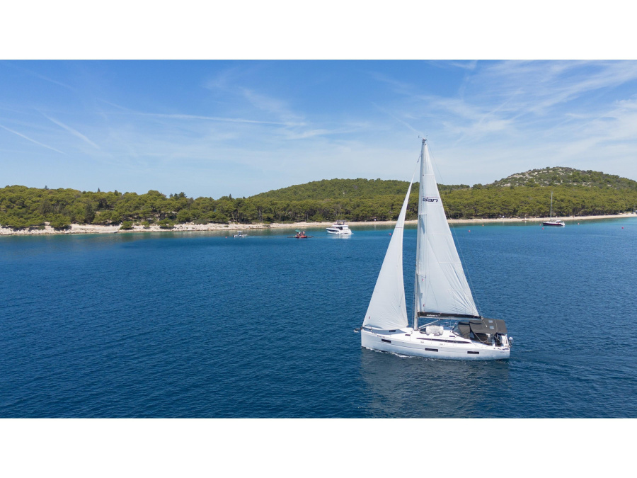 Photo #1 - Elan Impression 45 (SEABEE ALPHA) in Marina Frapa - 16752