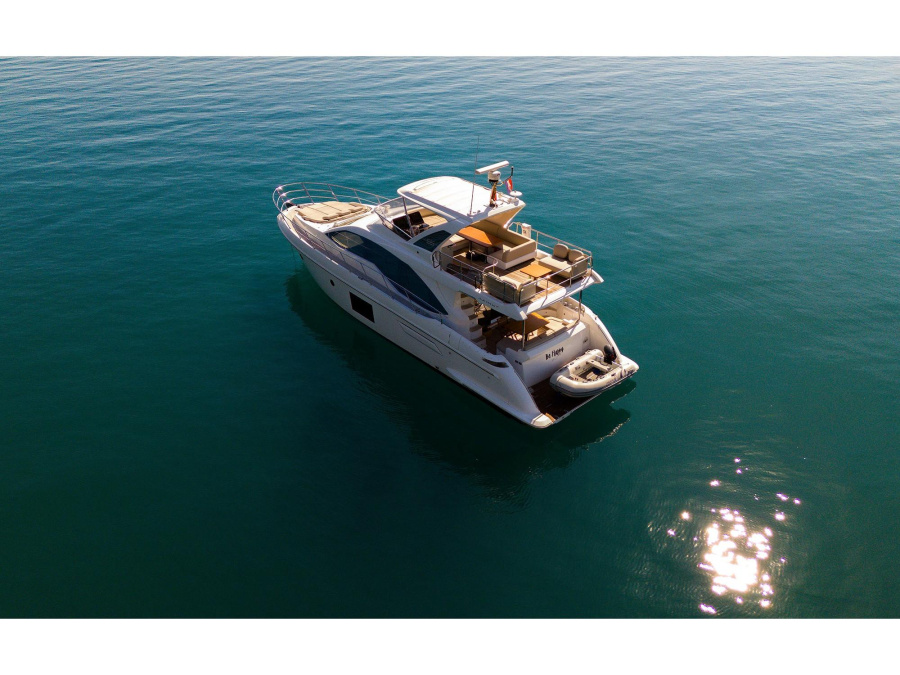 Photo #1 - Azimut 55 Fly (BE HAPPY) en Marina Kaštela - 13845
