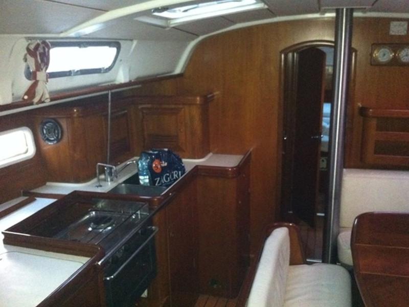 Interior image - 1