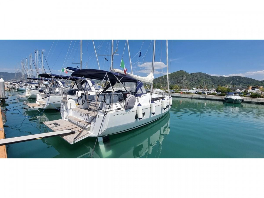 Photo #1 - Oceanis 40.1 (3cab) (Leo) en Cala dei Sardi - 16218