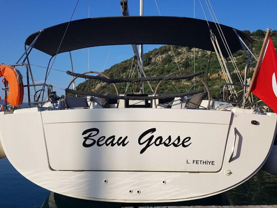 Photo #1 - Hanse 415 (Beau Gosse) en Sailing Pier - 17026