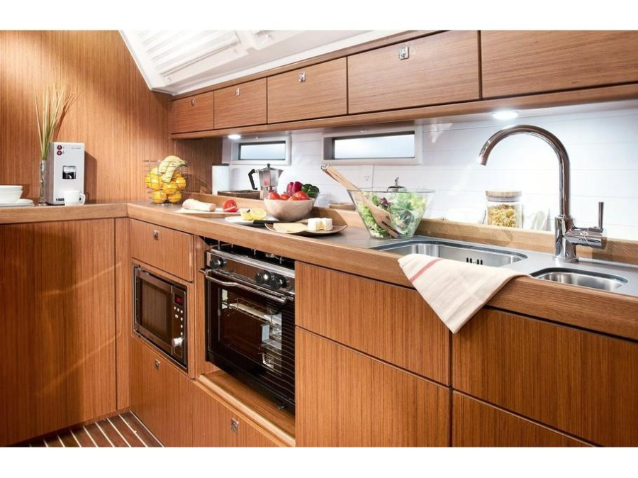 Interior image - 2