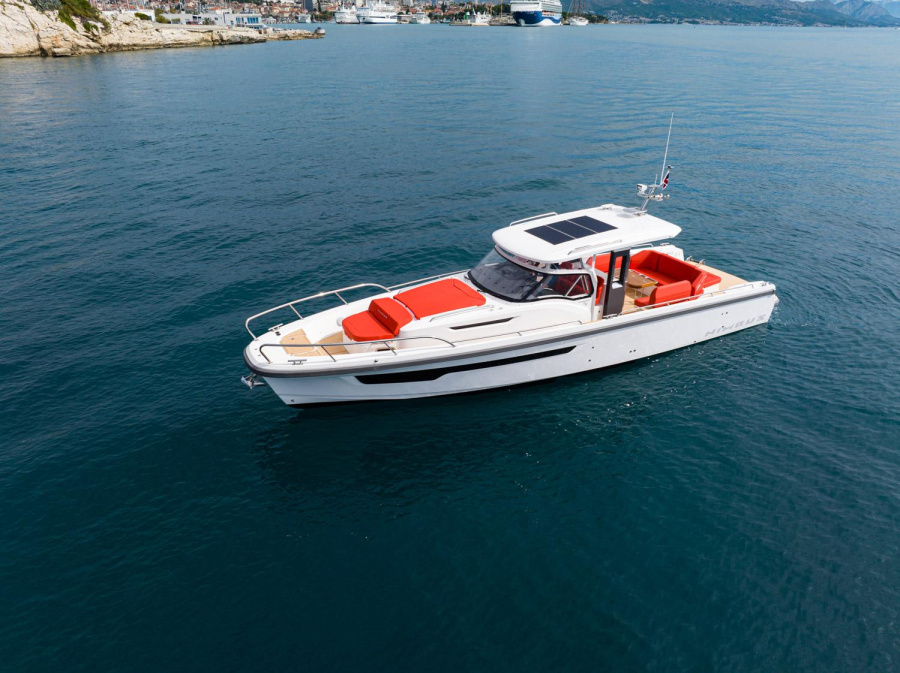 Photo #1 - Nimbus T11 Inboard (PURA VIDA) in ACI Marina - 61371